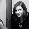 Go to the profile of Tamiris Barros