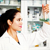 Dr. Claudia Aguirre
