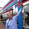 Go to the profile of Jeb Bush