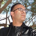 Go to the profile of Vitor Carmo