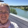 Go to the profile of Lisa Bolin