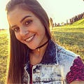 Go to the profile of Desirée Ferreira