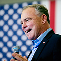 Go to the profile of Tim Kaine