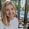 Abby Hill - @toiledunord - Medium