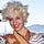 Go to the profile of Thais Weiller