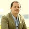 Go to the profile of J. Vitorino 