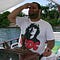 Go to the profile of Roberto Feliciano