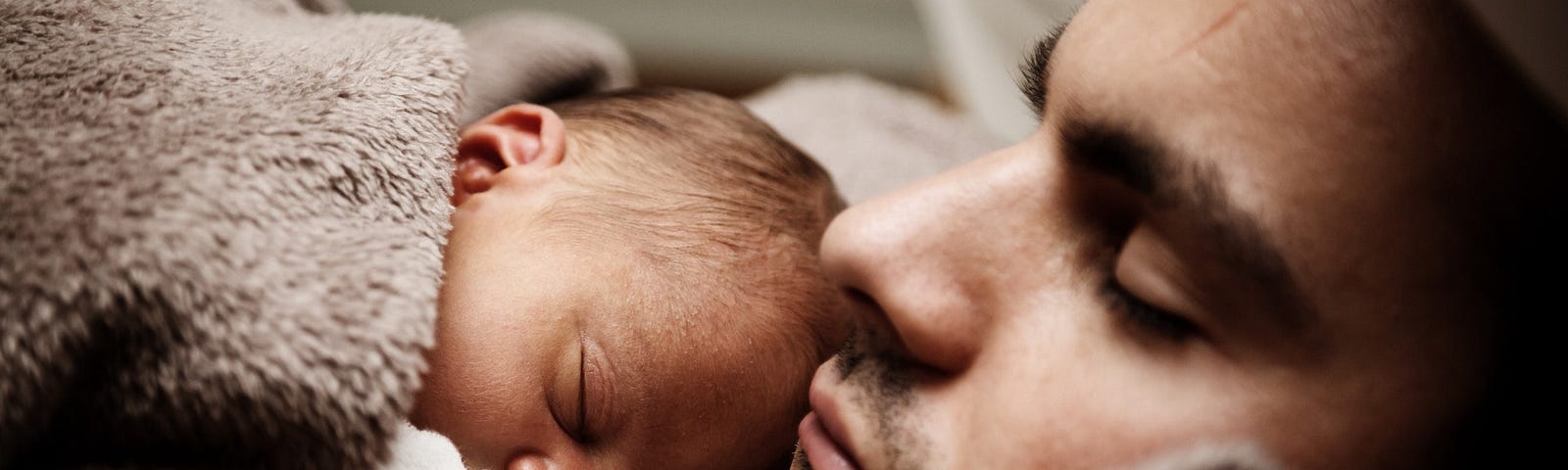 7 Ways New Parents Can Use Their Online Calendar Postpartum