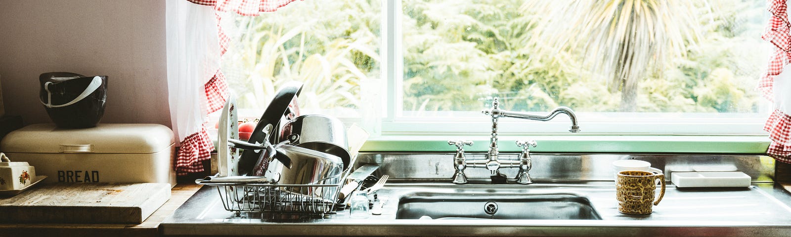 a photo of a kitchen from the 1950s