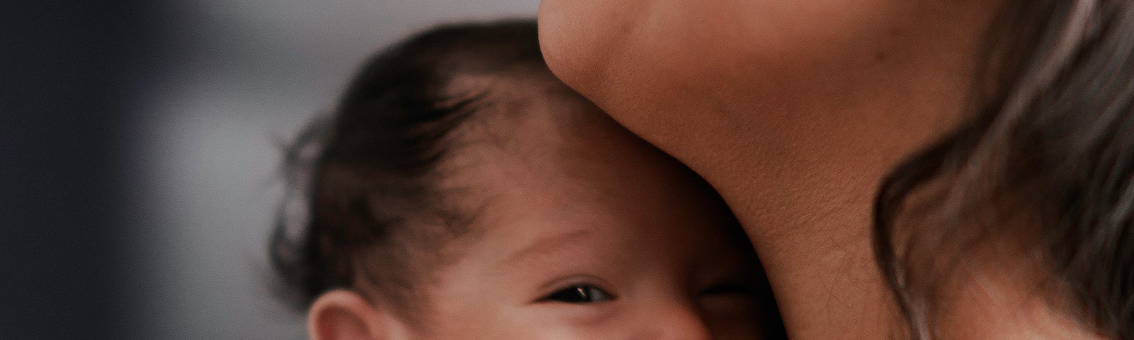 Moments of bitter-sweetness. Becoming a mother is not as easy as people think at Medpage medium.com by Arbab Z.