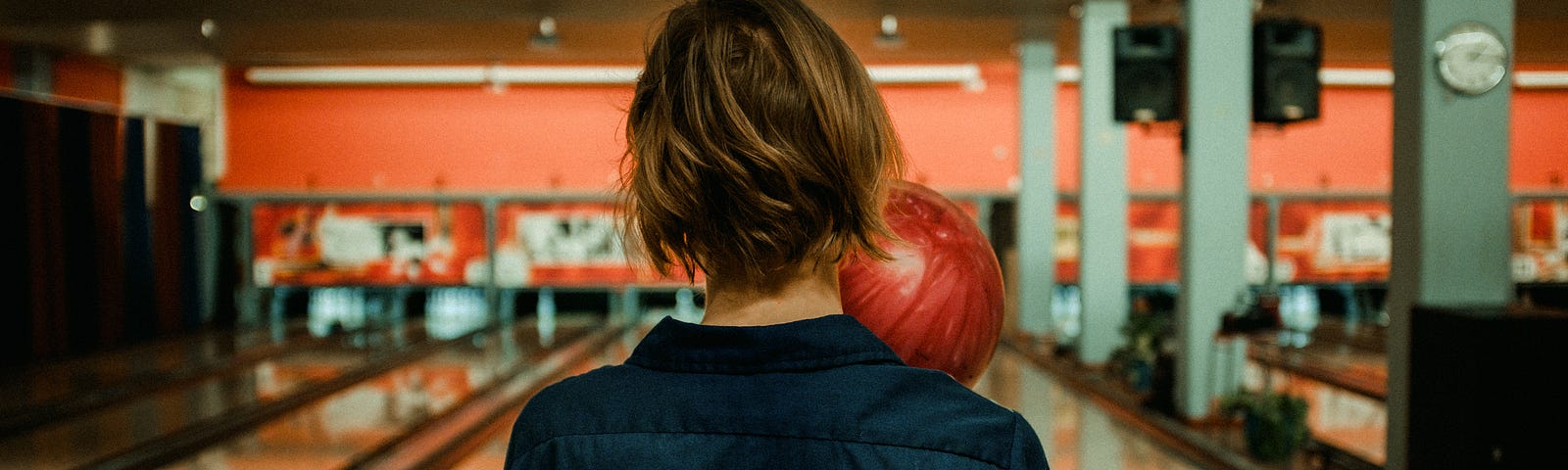 Somebody lining up to bowl.