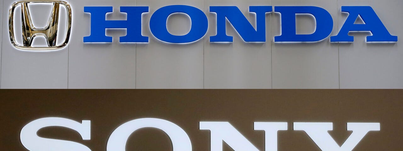 Honda ve Sony şirket logoları