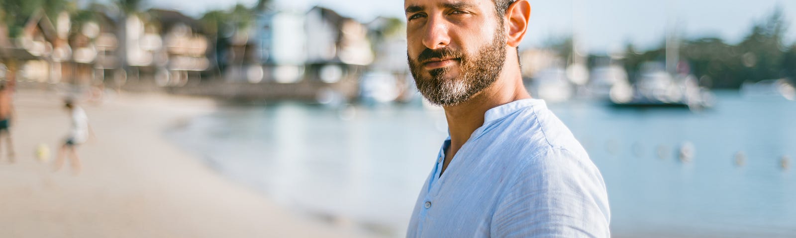 A beard-sporting middle-aged man looks at the camera as he stands on aa beach. The background is blurred. A new gel can help many users get an erection within 10 minutes of application. Already available in Europe, the US Food and Drug Administration recently approved Eroxon. Today we explore the first erectile dysfunction gel. Erectile dysfunction (ED) is a common condition that affects millions of men worldwide, causing distress and impacting their quality of life.