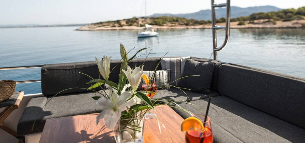 greek-islands-boat-charters-l