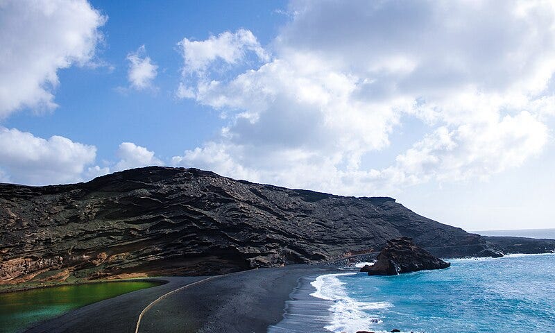 El Golfo and the famous Lago Verde (Green Lake), Lanzarote