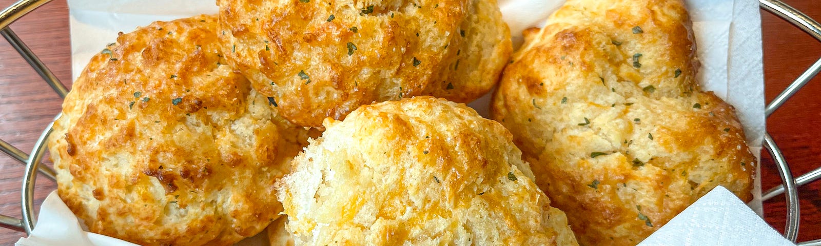 Red Lobster cheddar biscuits