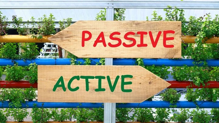 Are you thinking about growing plants hydroponically? 
 If so, you may wonder if a passive or active system is right for you. In this article, we’ll compare the two types of systems and help you decide which is the best option for you.