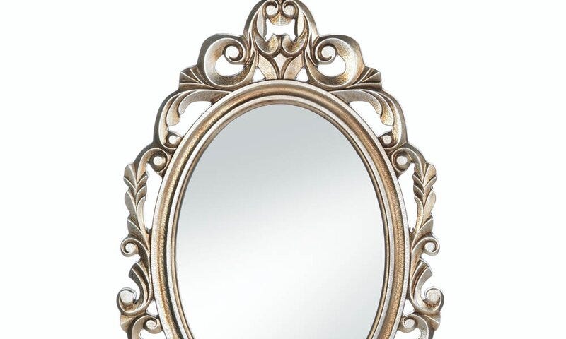 photo of an accented mirror