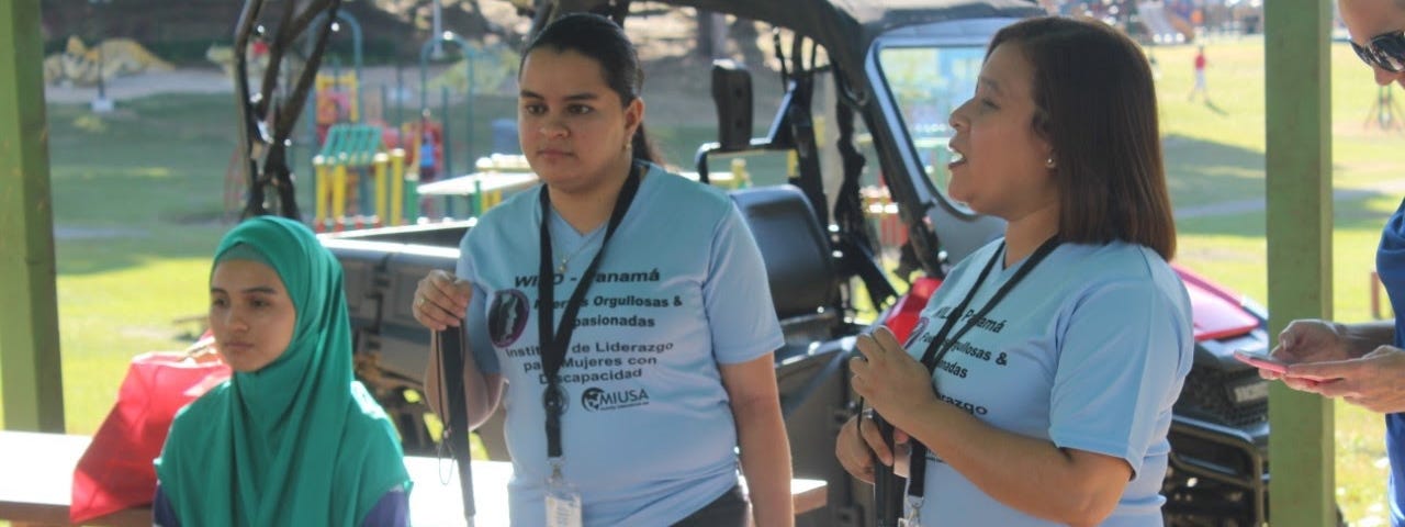 A picture of Estefanía Cubillos Nova with Marissa Martínez.