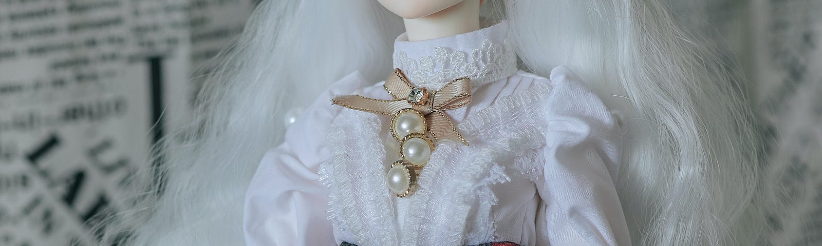 pic of a femaile doll