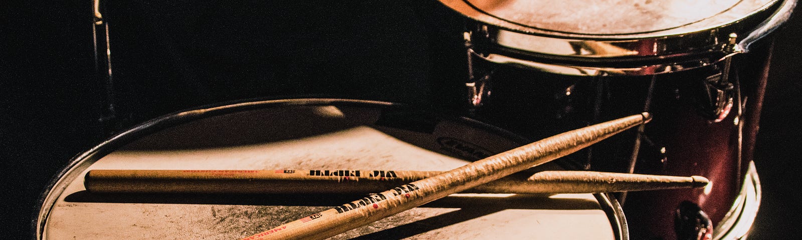 Drumset with drumsticks
