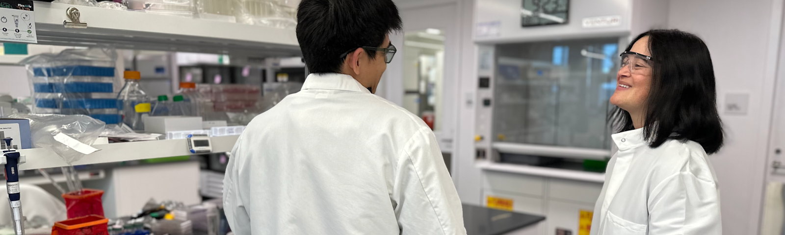 Jennifer Brady (right), Director of Biology at Variant Bio, together with fellow team member Chin-Wen Lai (left).