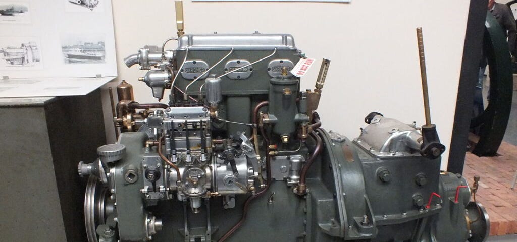 Picture of Gardner 3LW marine diesel engine