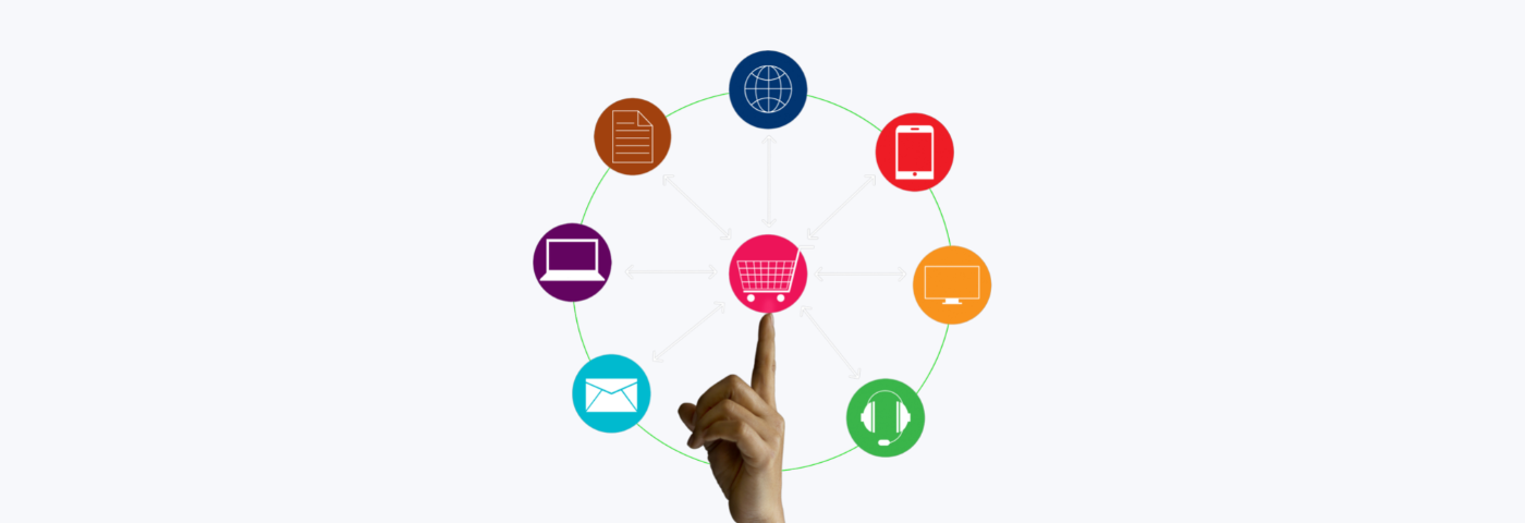 Graphic demonstrating the various communication channels used in an omnichannel customer experience strategy.