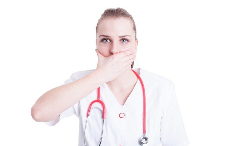 5 things nurses say under their breath e1483465387106