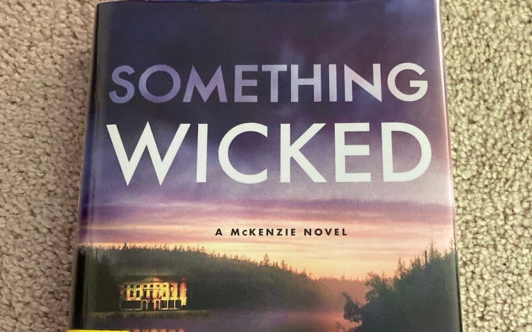 cover of the book Something Wicked by David Housewright