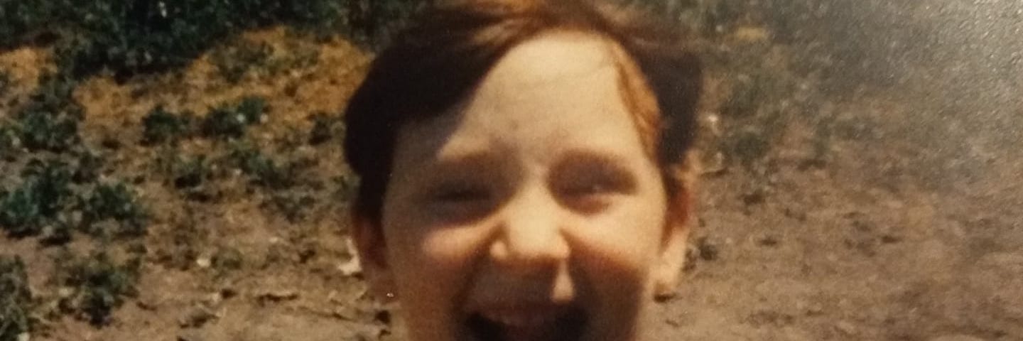 Alicia as a screaming child