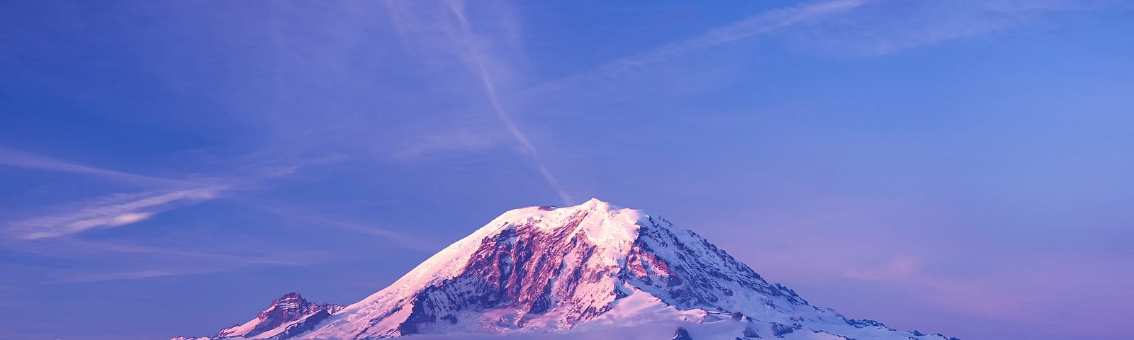 Mt Rainier on a beautiful blue sky morning.