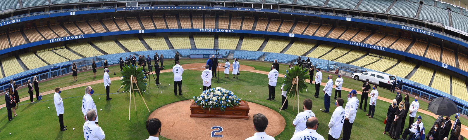 Tommy Lasorda Memorial Highway to be dedicated on Saturday, by Cary  Osborne