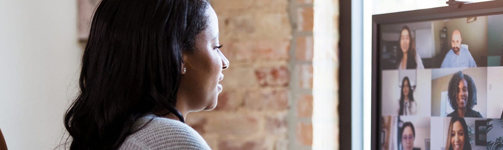 An individual chats with others virtually.