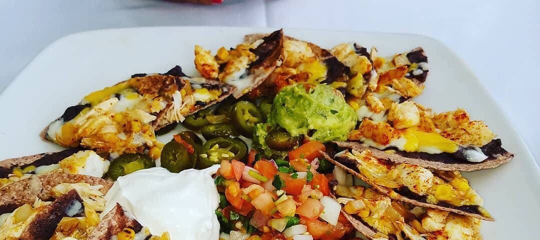 An order of blue crab nachos