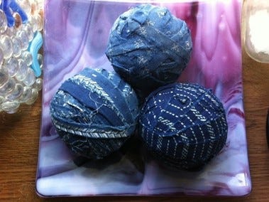 Author image of three indigo rag balls on a plate