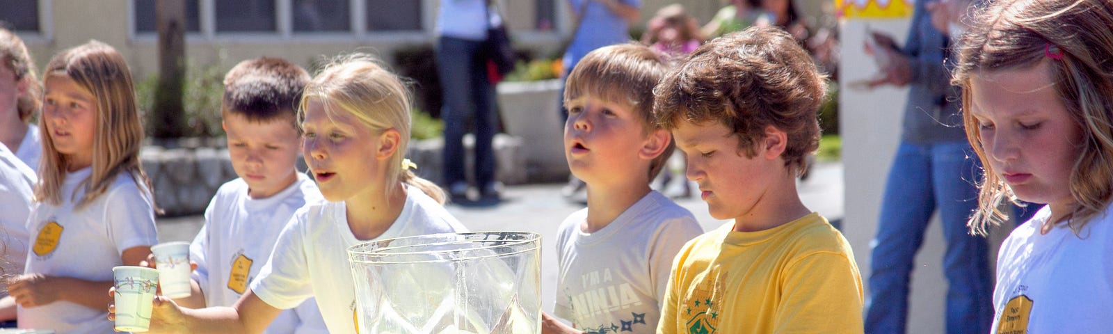 Mrs. Stern’s Pacific Elementary School, Manhattan Beach, Third Grade Class Lemonade Stand.