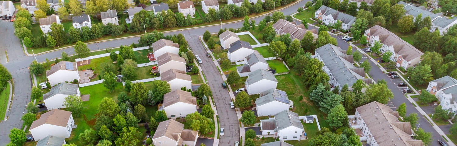 Photo over houses.