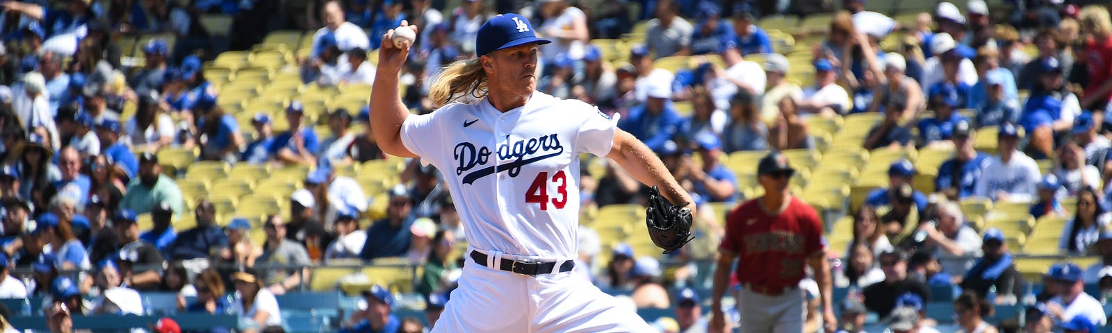 Vargas' spectacular play highlights Dodgers' spring intra-squad scrimmage, by Ron Gutterman