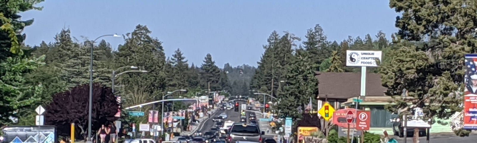 Traffic on the main highway through Big Bear, CA