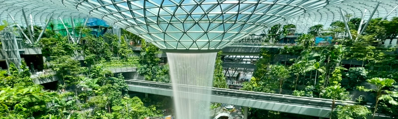 Photo of the water fountain at the Jewel Changi Mall in Singapore