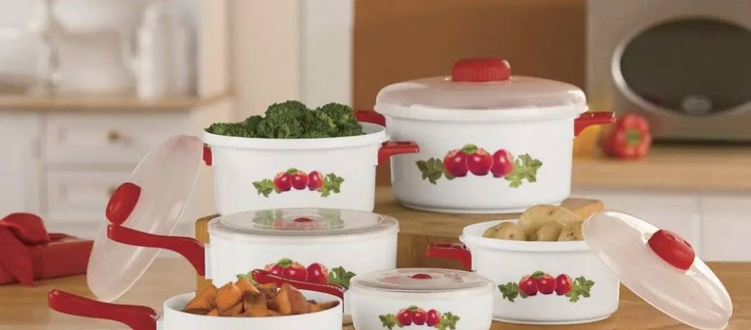 12-Piece-Red-Apple-Microwave-Pan-Set