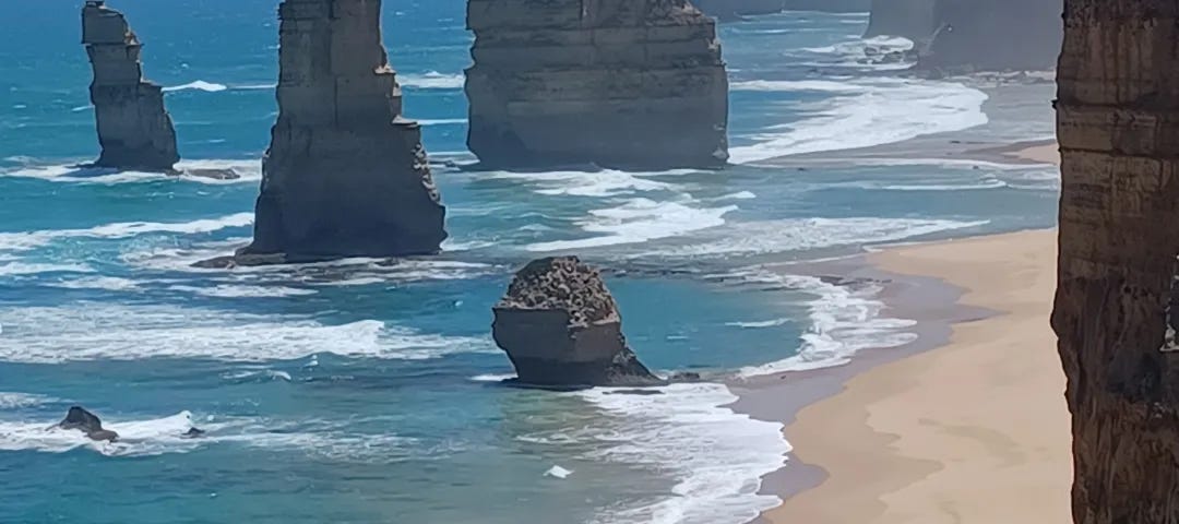 The 12 Apostles, a formation of 7 huge rock pillars standing in the ocean.