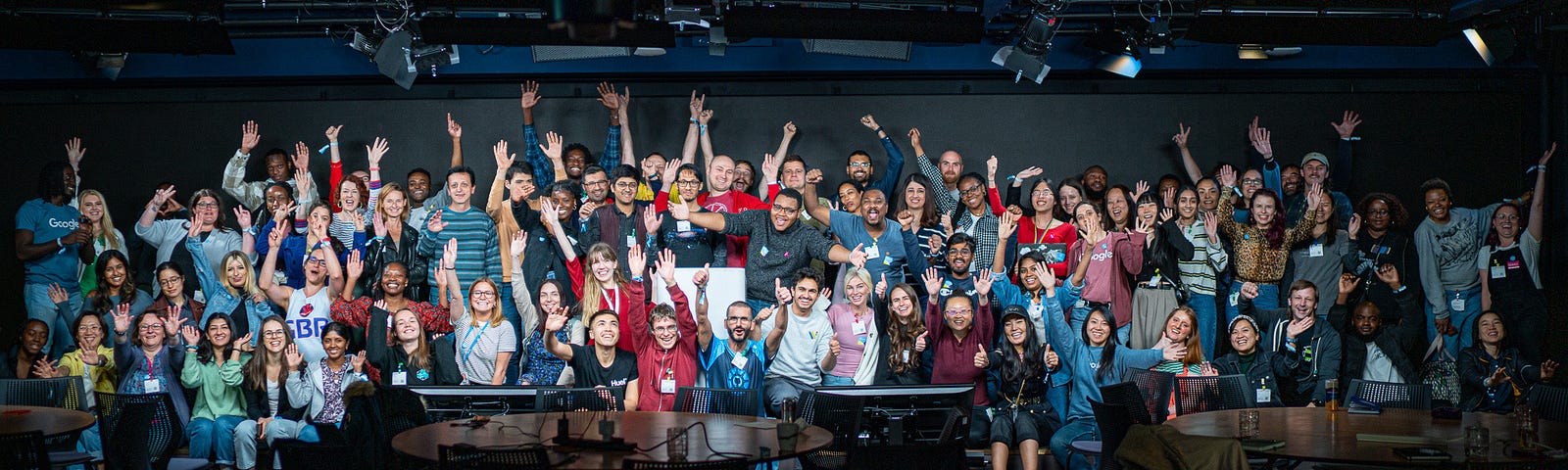 A group shot of all attendees from uncodebar