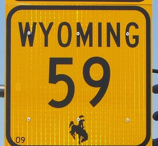 road sign Wyoming, 59