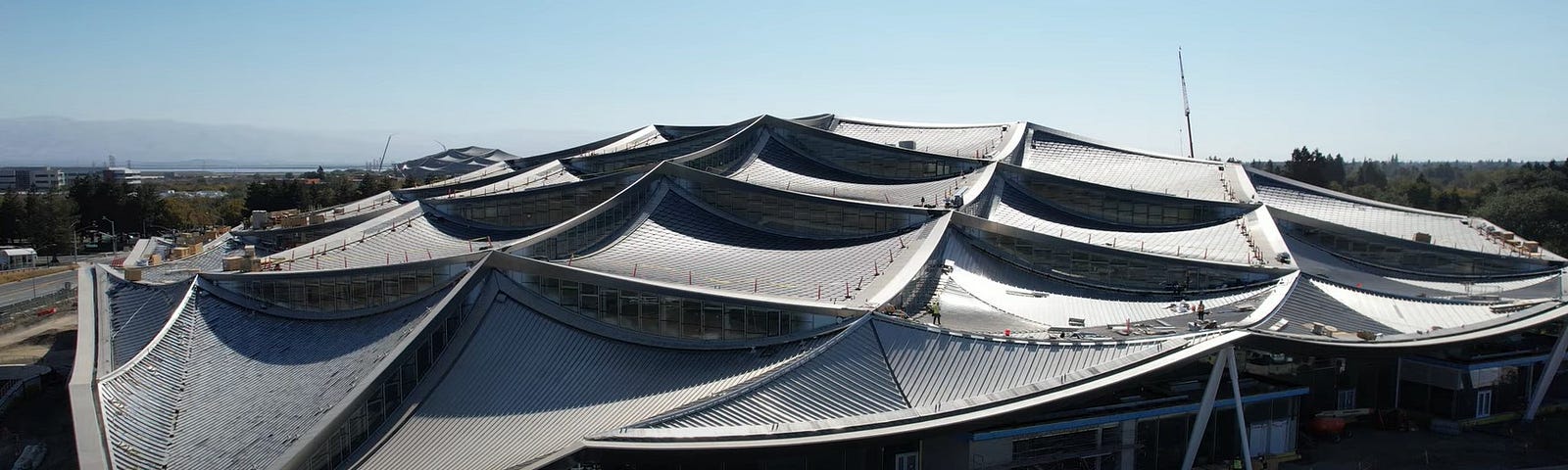 Google’s solar roof with 90,000 silver solar panels.