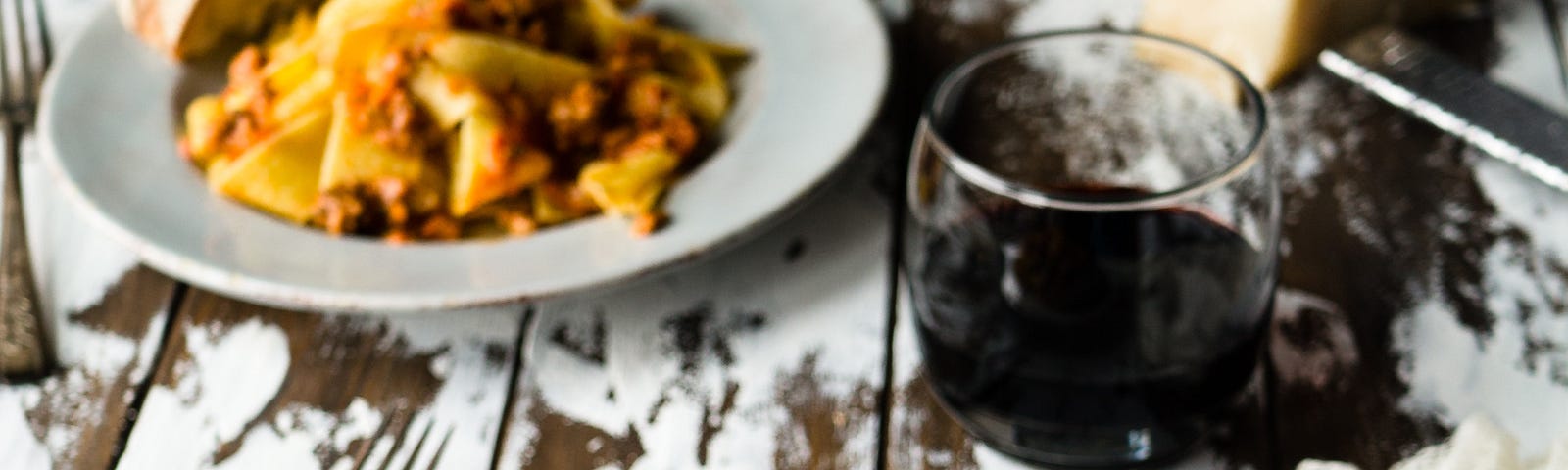 Delicious bolognese pasta with red wine