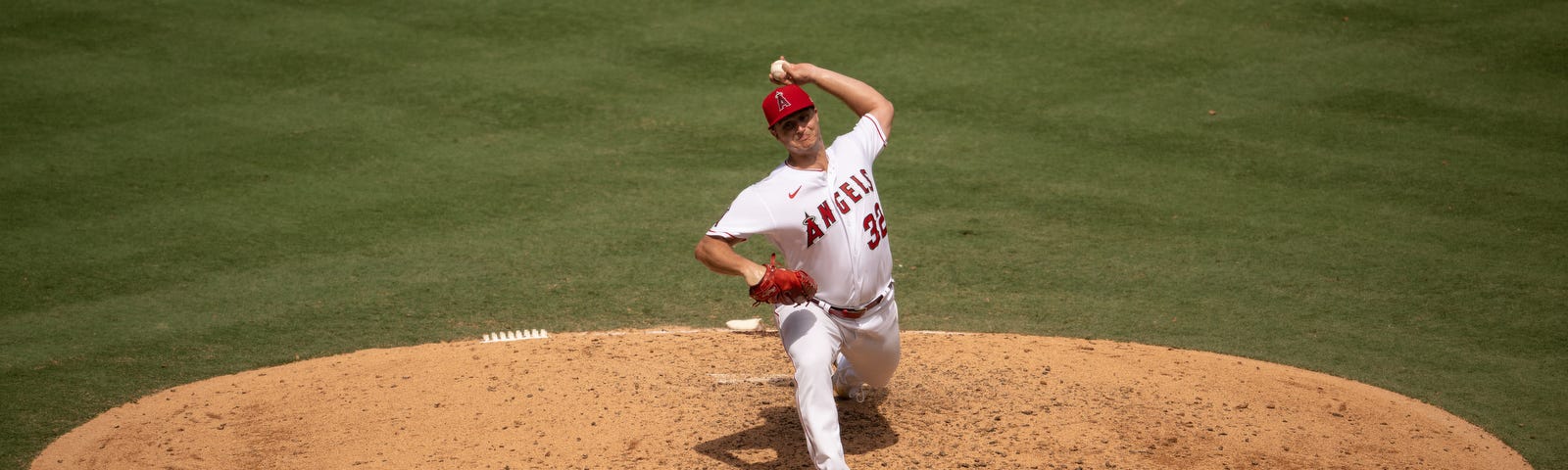 Game Gallery: Astros @ Angels, 9/2/2022 - The Halo Way