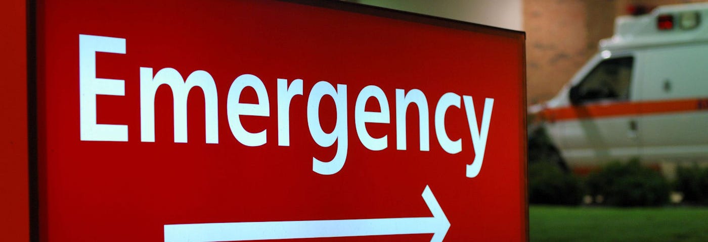 Emergency room sign — Canva Pro