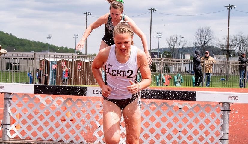 Martina Sell competing in the steeplechase in 2019